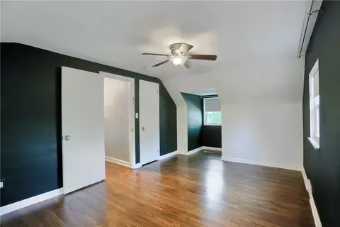Bedroom - 331 Hoffman Rd, Pittsburgh, PA 15212 photo 6 of 8