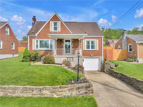 279 Edgewood Ave, Trafford, PA 15085