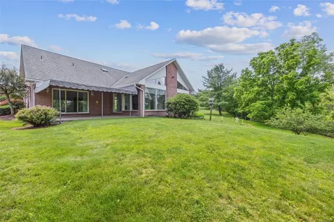 Exterior - 21 Timbercrest Cir, Cecil, PA 15321 photo 3 of 7
