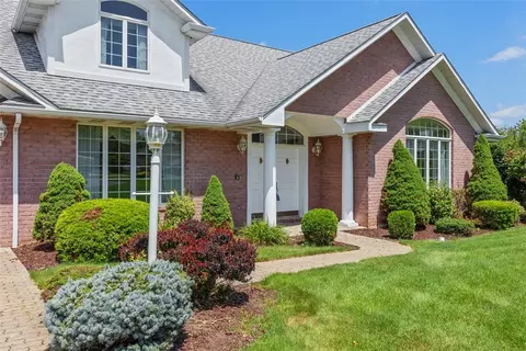 Exterior - 21 Timbercrest Cir, Cecil, PA 15321 photo 2 of 7