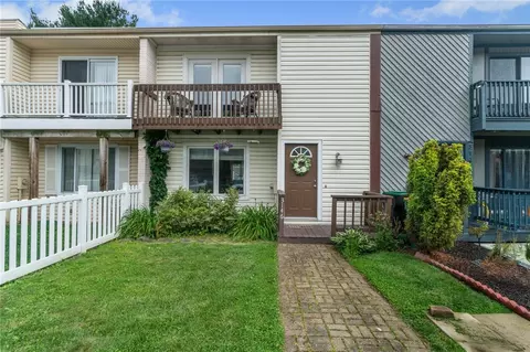 3146 Camberly Dr, Gibsonia, PA 15044