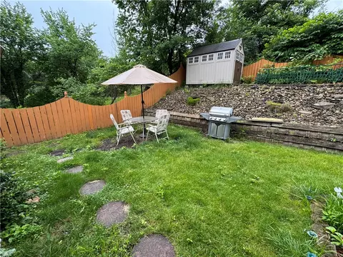 126 Preston Dr, Braddock, PA 15104 photo 32