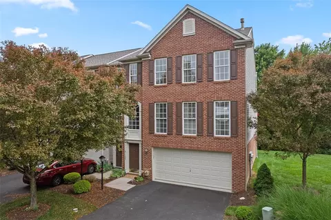 81406 Lost Valley Dr, Mars, PA 16046