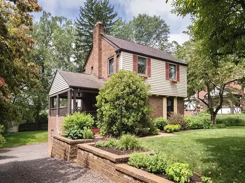 1907 Shaler Dr, Glenshaw, PA 15116