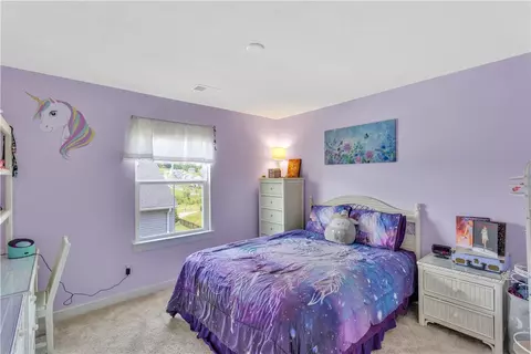 Bedroom - 205 Regency Dr, Eighty Four, PA 15330 photo 3 of 6
