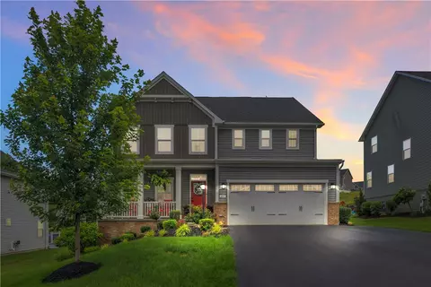 Exterior - 205 Regency Dr, Eighty Four, PA 15330 photo 2 of 7