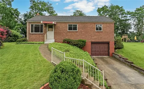 105 Hilltop Cir, Glenshaw, PA 15116