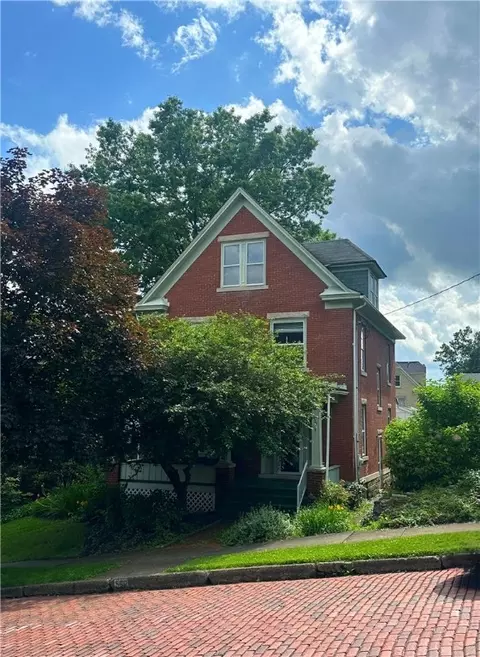 566 4th St, Butler, PA 16001
