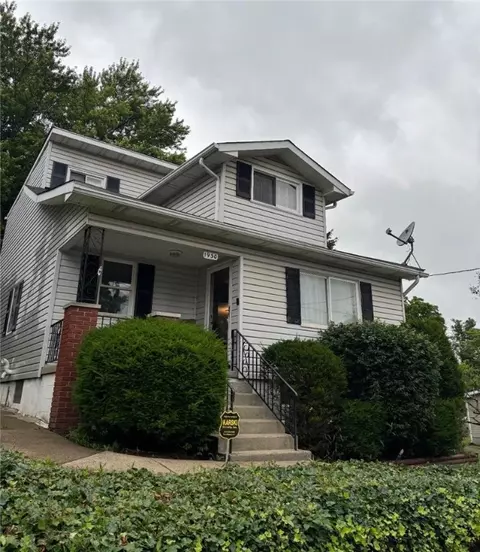 1930 Morris St, New Castle, PA 16102