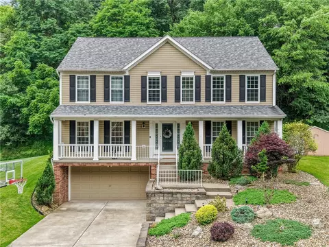 54 Colony Oaks Dr, Pittsburgh, PA 15209