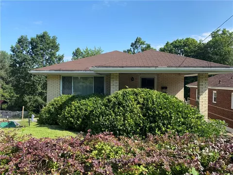 811 Worthington, Clairton, PA 15025