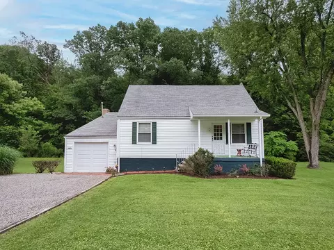 2665 Warrendale Bayne Rd, Baden, PA 15005