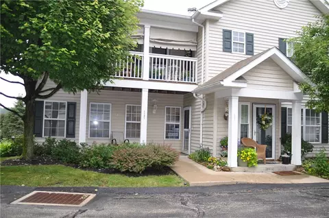 1101 Lenox Dr, Bethel Park, PA 15102