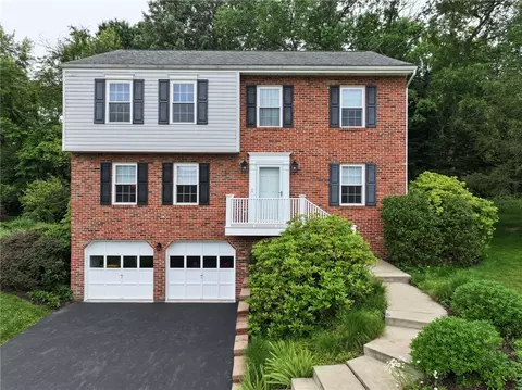 3211 Waterford Ct, Pittsburgh, PA 15238