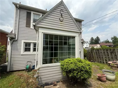 402 N Monongahela Ave, Glassport, PA 15045