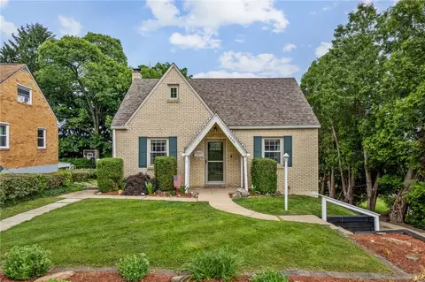 1406 Blossom Hill Rd, Pittsburgh, PA 15234