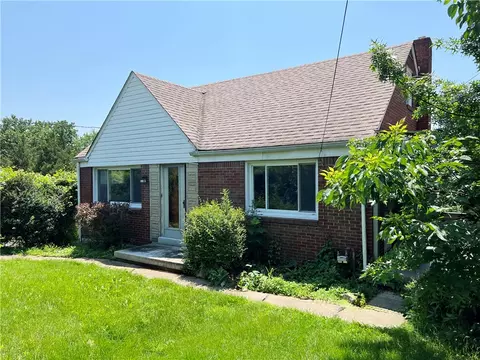238 Humphrey Rd, Greensburg, PA 15601