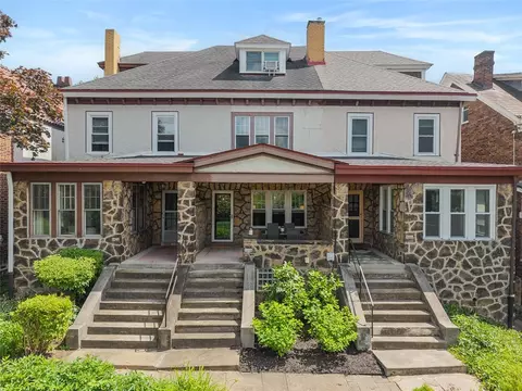 5626 Darlington Rd, Pittsburgh, PA 15217