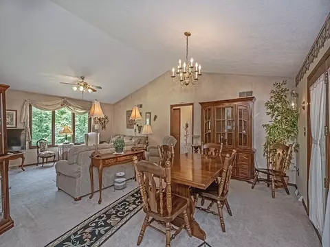 Dining - 4779 State Route 819, Apollo, PA 15613 photo 2 of 2
