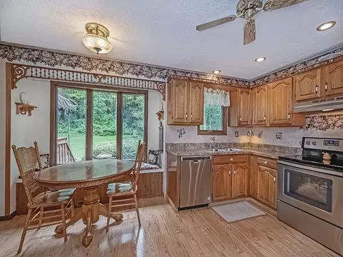 Kitchen - 4779 State Route 819, Apollo, PA 15613 photo 1 of 5