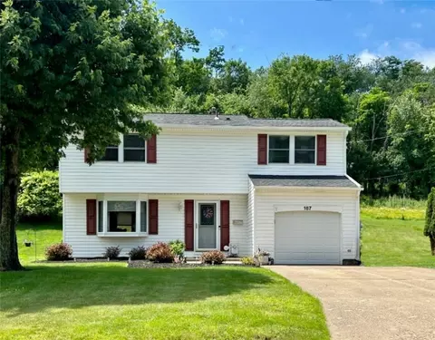 187 Thunderwood Dr, Bethel Park, PA 15102
