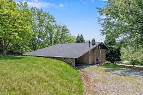 287 Rankin Rd, Belle Vernon, PA 15012