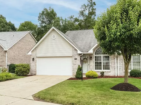 406 Country View Dr, Lower Burrell, PA 15068