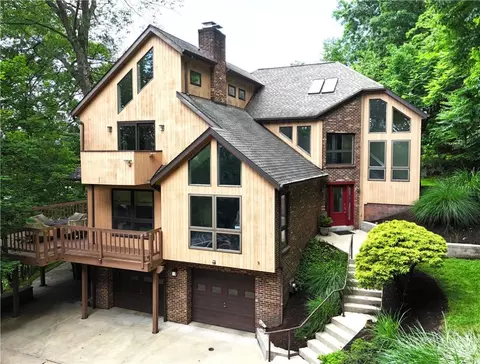 4025 Grand Ave, Allison Park, PA 15101