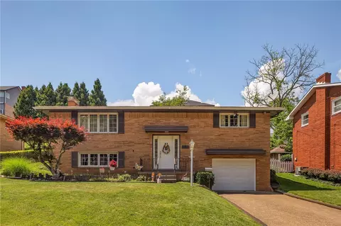 4636 Bowes Ave, West Mifflin, PA 15122