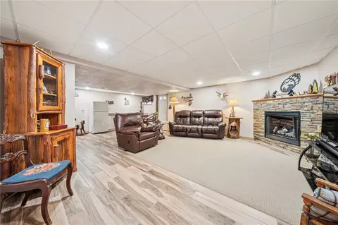 731 Stonebridge Dr, Irwin, PA 15642 photo 27