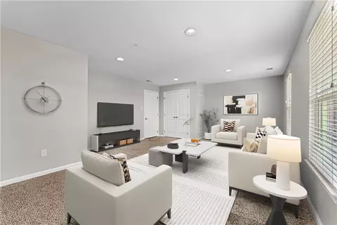 Living - 2804 Pointe View Dr, Mars, PA 16046 photo 2 of 5
