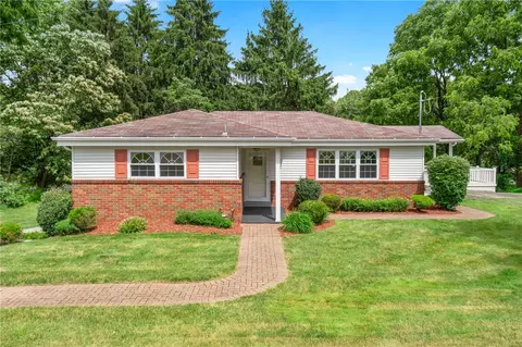 4421 Logan Ferry Rd, Murrysville, PA 15668