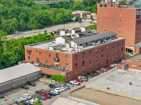 2250 Mary St #110, Pittsburgh, PA 15203