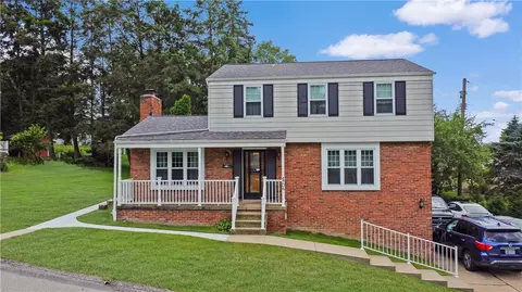 4708 Carriage Dr, Pittsburgh, PA 15236