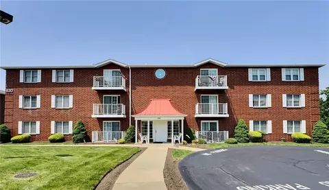 830 S Main St #206, Washington, PA 15301