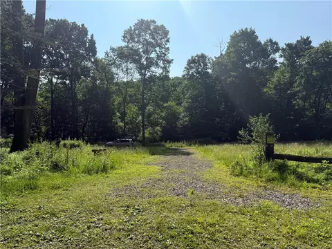 00 Bernadette Ln, Boyers, PA 16049