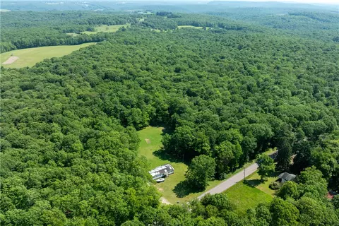 552 Chalk Hl Ohpyl Rd, Ohiopyle, PA 15470