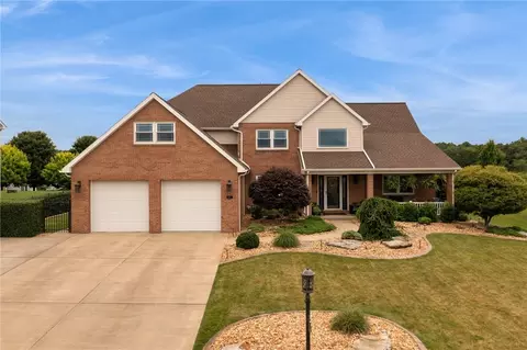 211 Huckleberry Rd, Indiana, PA 15701