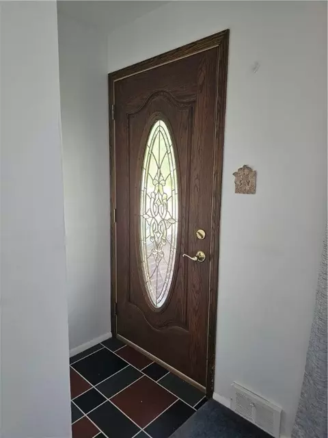 Entry Way - 46 Corbett Ave, Irwin, PA 15642 photo 1 of 2