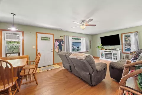 2180 Dime Rd, Vandergrift, PA 15690 photo 4