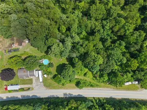 2180 Dime Rd, Vandergrift, PA 15690 photo 25