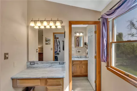 Bath - 116 Rizzi Dr, Irwin, PA 15642 photo 2 of 4