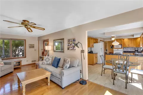 Living - 116 Rizzi Dr, Irwin, PA 15642 photo 3 of 6