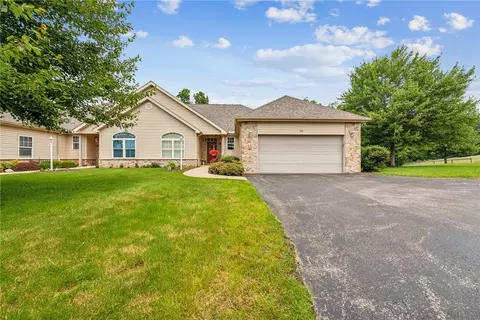 6092 Triple Crown Cir, Greensburg, PA 15601