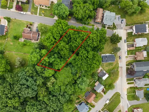 0 Calvert St, Bridgeville, PA 15017