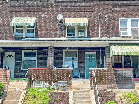 2241 12 Hawthorne Ave, Pittsburgh, PA 15218