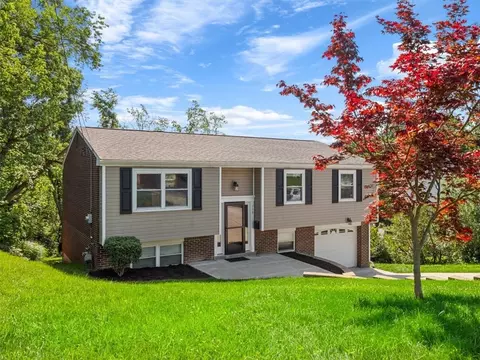 773 Somerville Dr, Pittsburgh, PA 15243