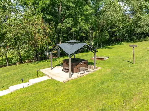 Exterior - 116 Dixon Dr, Derry, PA 15627 photo 17 of 18