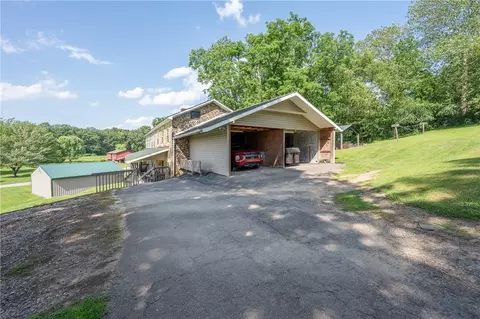 Exterior - 116 Dixon Dr, Derry, PA 15627 photo 11 of 18