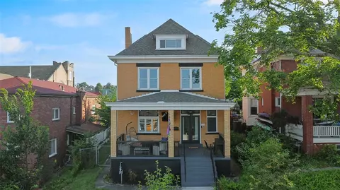 548 Bellaire Ave, Pittsburgh, PA 15226